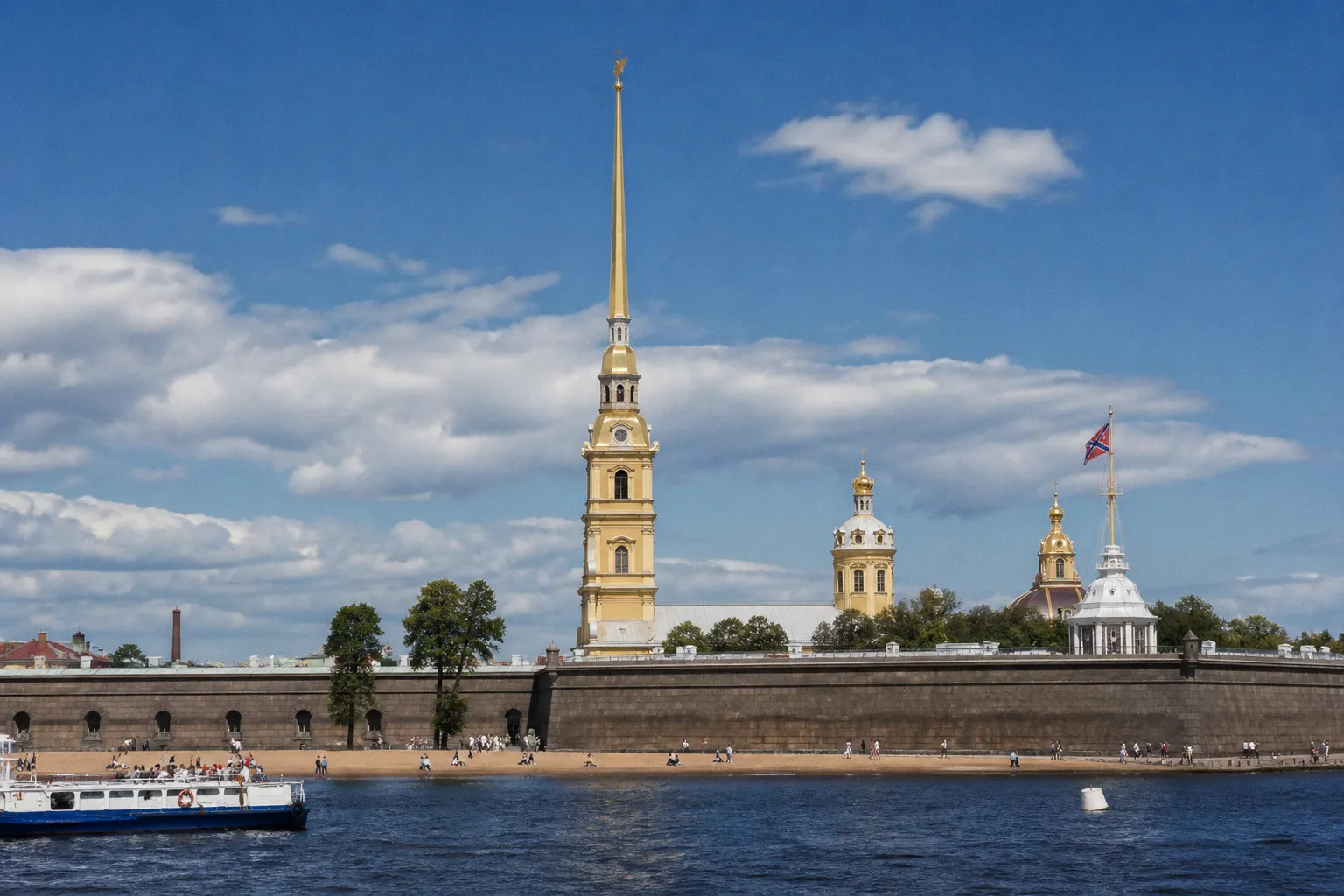 Афиша Петербурга на 15 и 16 августа: от фестиваля «Ленинградские мосты» до семейных квестов