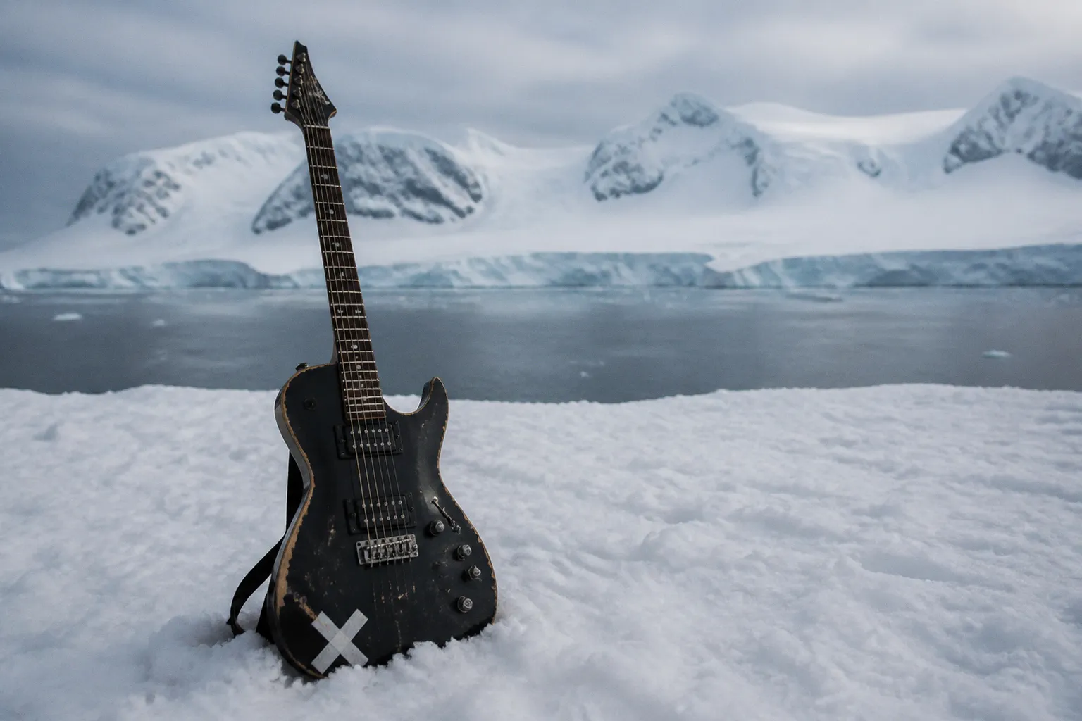 Группа Metallica в Антарктиде: история самого холодного шоу